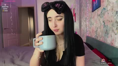 Lizzy 3 online show from 03-18-26, 11:13