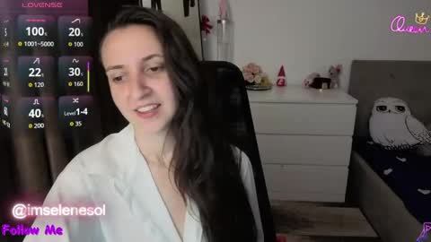 Lizzy Palmer online show from 05-20-26, 04:18