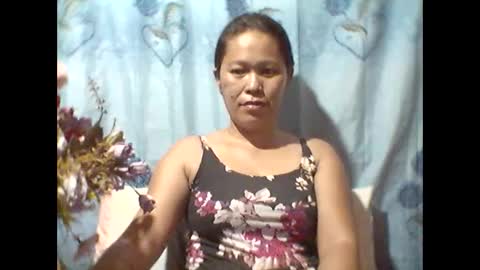 Snapshot of llanie888 chatting on 03-10-25, 05:11 llanie888 online show from 03-10-25, 05:11