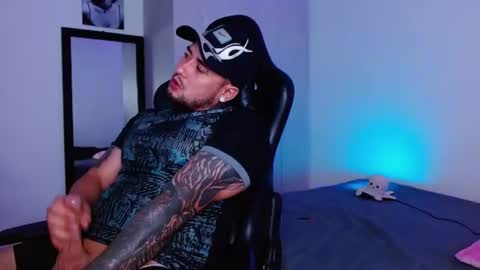 lliamm 2 online show from 07-07-26, 04:37