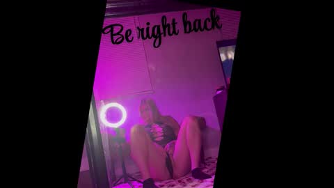 Lillac online show from 02-17-26, 01:13