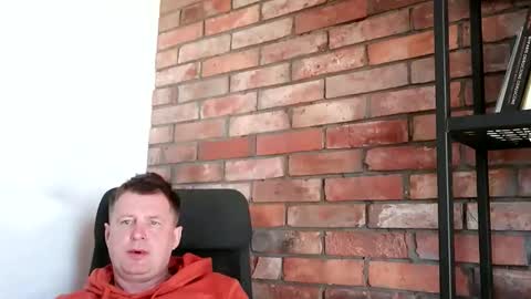 Snapshot of lllukasssxxx chatting on 05-09-26, 11:15 lllukasssxxx online show from 05-09-26, 11:15