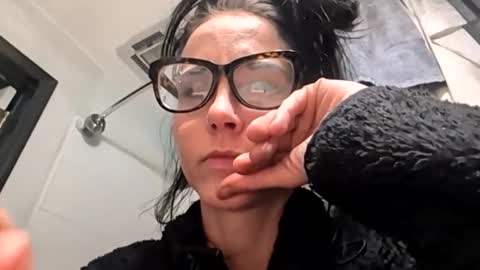 Missbehaved8 online show from 01-16-26, 12:31