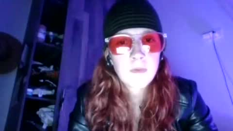 lobasolitariadelmundo online show from 03-25-26, 07:14