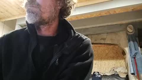 lobin666 online show from 12-16-24, 05:11