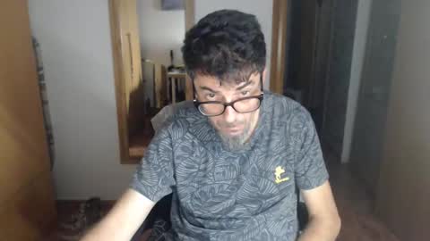 lobosolitario73 online show from 09-30-25, 10:59