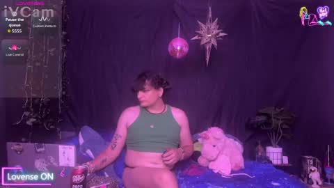 Snapshot of lobotomyprincess chatting on 04-19-26, 05:51 LobotomyPrincess online show from 04-19-26, 05:51