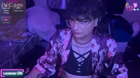 Snapshot of lobotomyprincess chatting on 04-21-26, 05:47 LobotomyPrincess online show from 04-21-26, 05:47