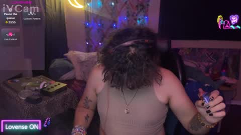 Snapshot of lobotomyprincess chatting on 04-22-26, 05:10 LobotomyPrincess online show from 04-22-26, 05:10