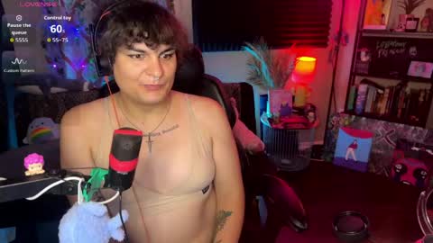 Snapshot of lobotomyprincess chatting on 05-02-26, 06:07 LobotomyPrincess online show from 05-02-26, 06:07