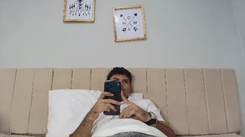Snapshot of logan_9_ chatting on 07-19-26, 11:19 logan online show from 07-19-26, 11:19