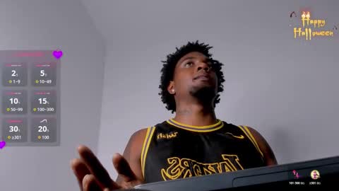 LOGAN DRAKE online show from 11-03-25, 07:48