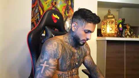 Snapshot of logan_hugh8 chatting on 09-21-25, 04:03 logan_hugh8 online show from 09-21-25, 04:03