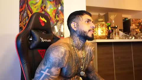 Snapshot of logan_hugh8 chatting on 09-28-25, 02:06 logan_hugh8 online show from 09-28-25, 02:06