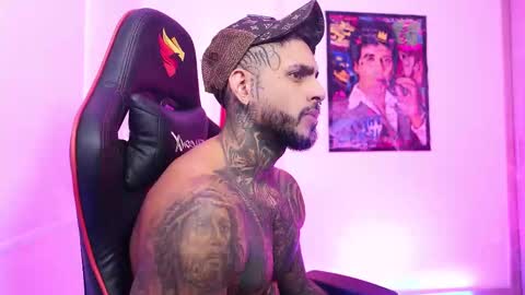 Snapshot of logan_hugh8 chatting on 10-16-25, 06:53 logan_hugh8 online show from 10-16-25, 06:53