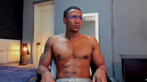 logan_varela online show from 01-03-25, 09:58