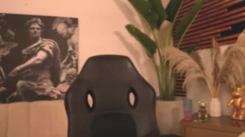 logan_varela online show from 02-15-25, 12:22