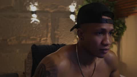 logan_varela online show from 10-04-25, 02:59