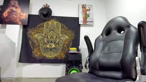 LOGAN WHITTERS online show from 02-15-25, 11:47