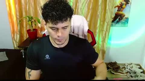 Loganandrwz online show from 07-28-26, 05:56