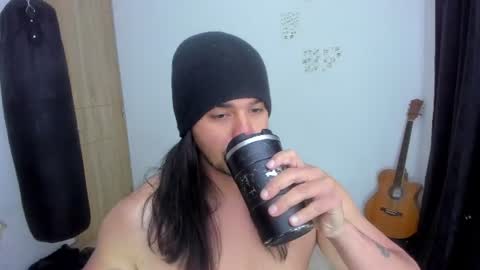 Snapshot of loganhot22 chatting on 07-20-26, 10:39 Logan online show from 07-20-26, 10:39