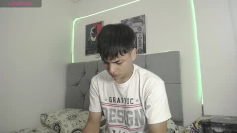 loganjhonson19 online show from 01-06-26, 02:04