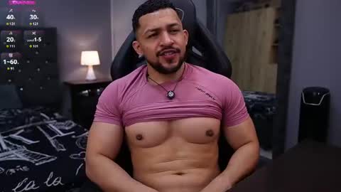 Snapshot of loganmartinx chatting on 06-29-26, 10:10 loganmartinx online show from 06-29-26, 10:10