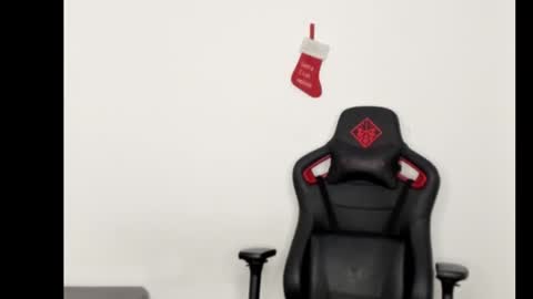 Snapshot of logannick chatting on 12-02-24, 07:58 Logan online show from 12-02-24, 07:58