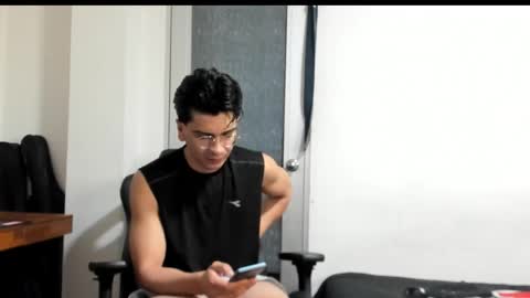 Snapshot of logannick chatting on 09-10-25, 07:41 Logan online show from 09-10-25, 07:41