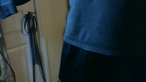 Logan Reaves online show from 12-16-24, 03:30