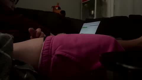 loganthomas21 online show from 10-19-25, 05:08