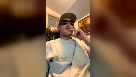 Snapshot of loggerd chatting on 05-12-26, 02:08 Loggerd online show from 05-12-26, 02:08