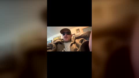 Snapshot of loggerd chatting on 06-10-26, 02:45 Loggerd online show from 06-10-26, 02:45