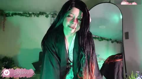 Snapshot of loidjanne chatting on 11-26-25, 12:00 Janne Miller 9pm to 3am GMT-5 online show from 11-26-25, 12:00