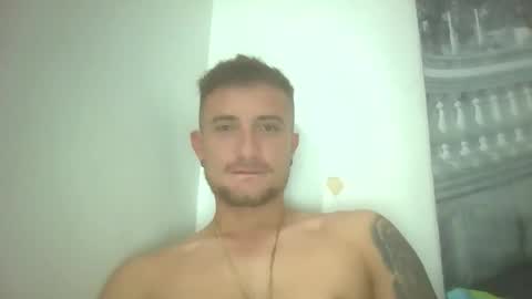 Snapshot of lokillo2703 chatting on 12-19-25, 11:34 loki online show from 12-19-25, 11:34