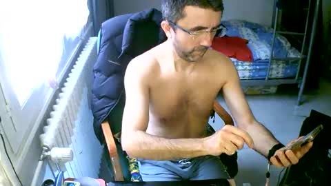 lokoum39 online show from 01-06-25, 12:57