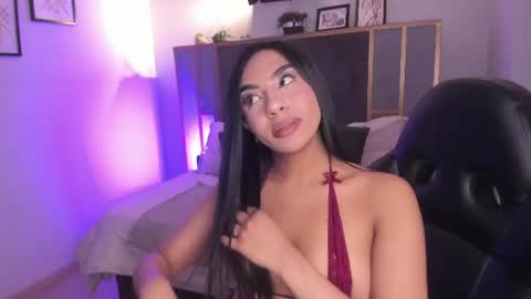 Snapshot of lola_12_ chatting on 06-17-26, 03:24 Lola online show from 06-17-26, 03:24