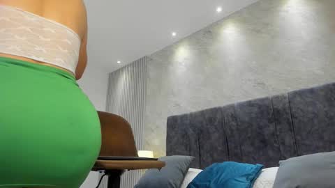 Lola Sweet online show from 11-09-25, 12:25