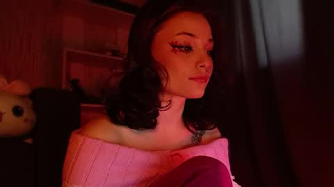 lola online show from 04-01-26, 08:26