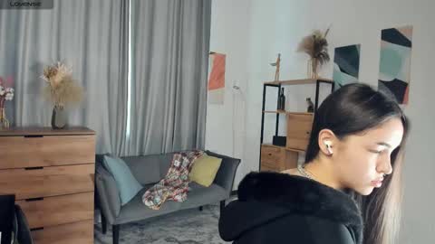 Melina online show from 02-16-26, 08:32