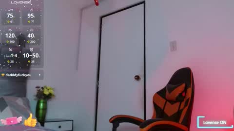 Snapshot of lola_wish chatting on 09-11-25, 10:32 lola_wish online show from 09-11-25, 10:32