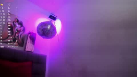 Snapshot of lola_wish chatting on 11-18-25, 04:17 lola_wish online show from 11-18-25, 04:17