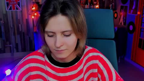 Snapshot of lolaasmus chatting on 01-08-25, 11:10 I consider myself the god Loki but life just calls me LOL online show from 01-08-25, 11:10