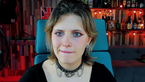 Snapshot of lolaasmus chatting on 01-11-25, 02:15 I consider myself the god Loki but life just calls me LOL online show from 01-11-25, 02:15