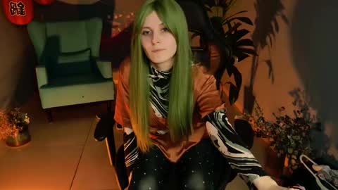 Snapshot of lolaasmus chatting on 02-22-25, 02:30 I consider myself the god Loki but life just calls me LOL online show from 02-22-25, 02:30