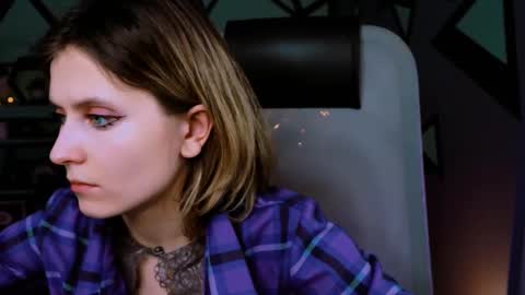 Snapshot of lolaasmus chatting on 02-28-25, 06:31 I consider myself the god Loki but life just calls me LOL online show from 02-28-25, 06:31