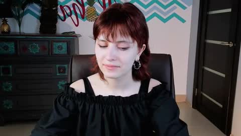 Snapshot of lolaasmus chatting on 03-11-25, 11:44 I consider myself the god Loki but life just calls me LOL online show from 03-11-25, 11:44