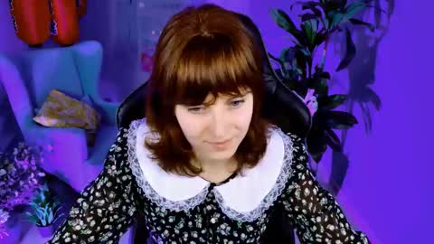 Snapshot of lolaasmus chatting on 09-23-25, 05:10 I consider myself the god Loki but life just calls me LOL online show from 09-23-25, 05:10