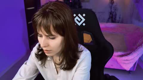 Snapshot of lolaasmus chatting on 01-14-26, 05:35 I consider myself the god Loki but life just calls me LOL online show from 01-14-26, 05:35