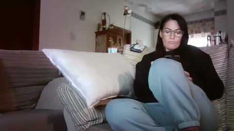 LOLA HUESO y ERIC online show from 01-06-26, 09:35